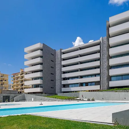 Deluxe 1 With Pool By Homing *