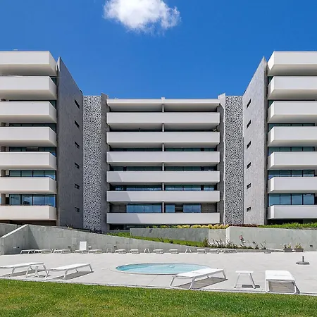 公寓 Deluxe 1 With Pool By Homing